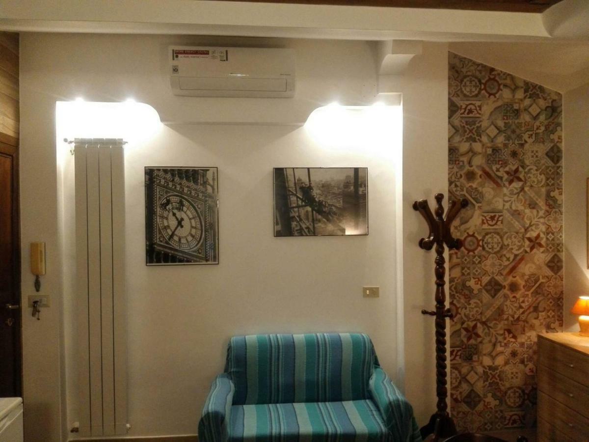 Villa Marysa Studio Apartment Giardini Naxos Exterior photo